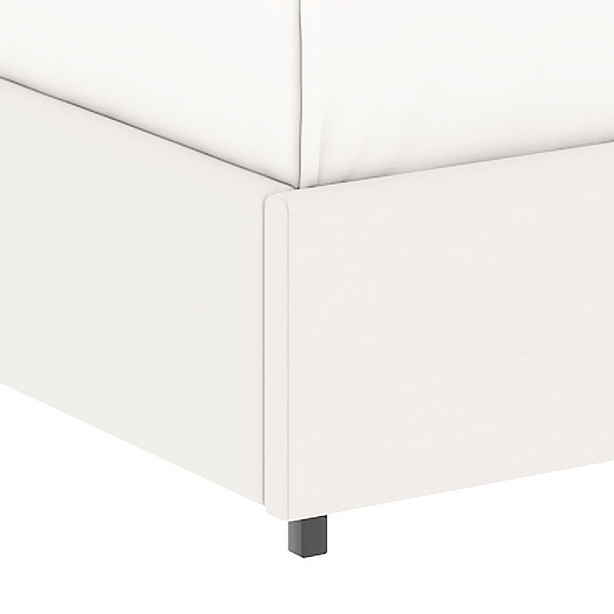 Détail du côté pied de lit du lit plateforme LANCE 140x190 cm avec coffre de rangement en finition PU blanche